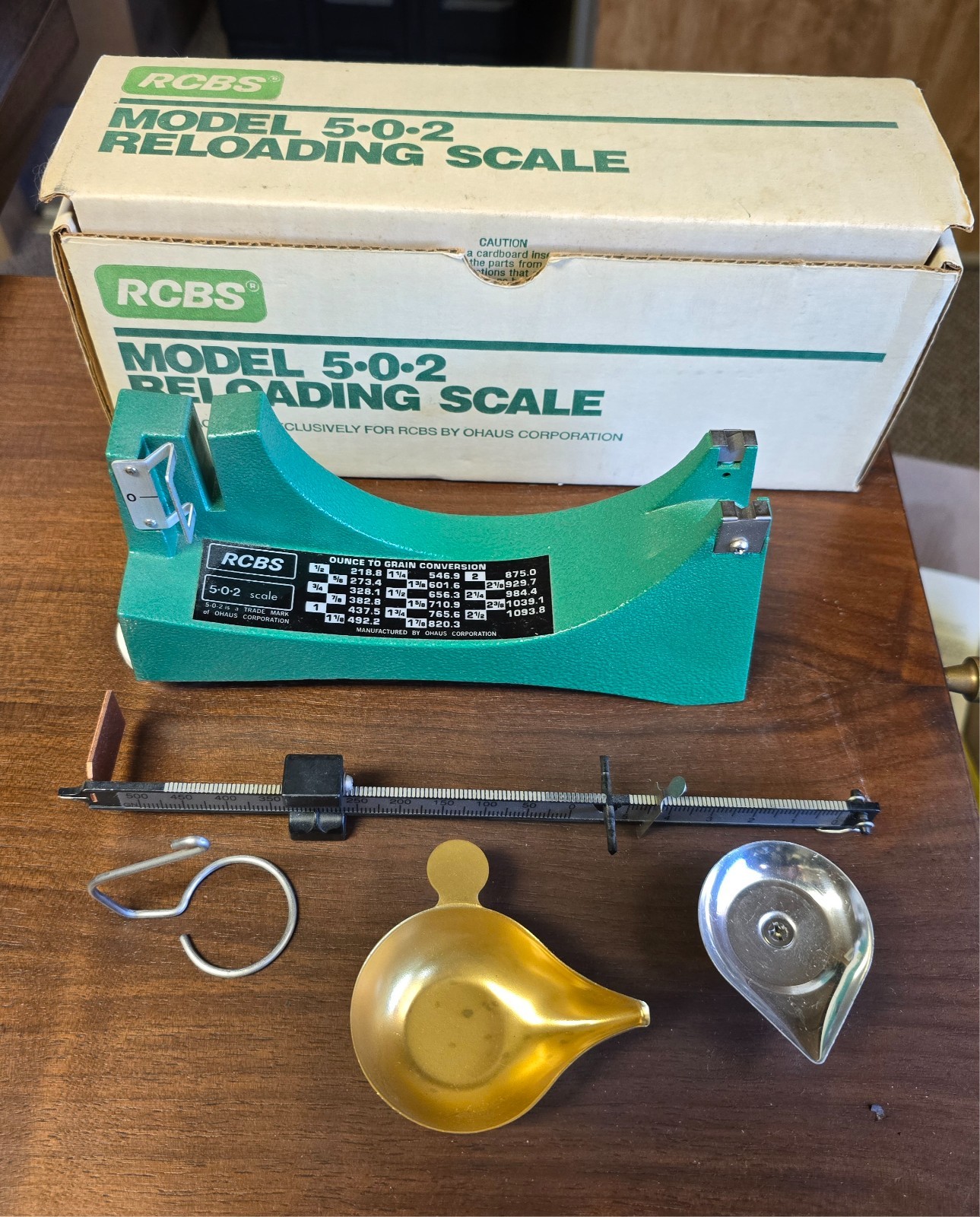 RCBS MODEL 5-0-2 RELOADING SCALE.