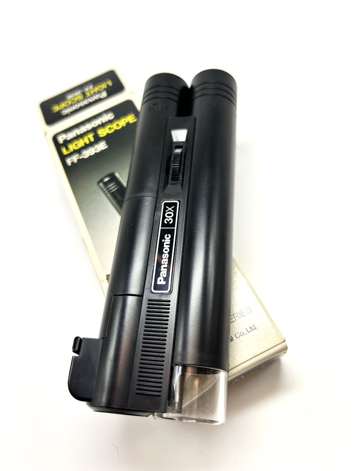 Panasonic Light Scope FF-393E new in opened box tested works