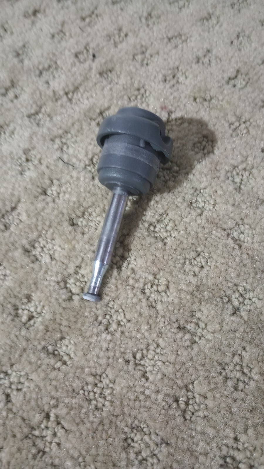 MACLAREN TECHNO XT STROLLER FRONT WHEEL PEG LEG PART.....NOT PART OF RECALL