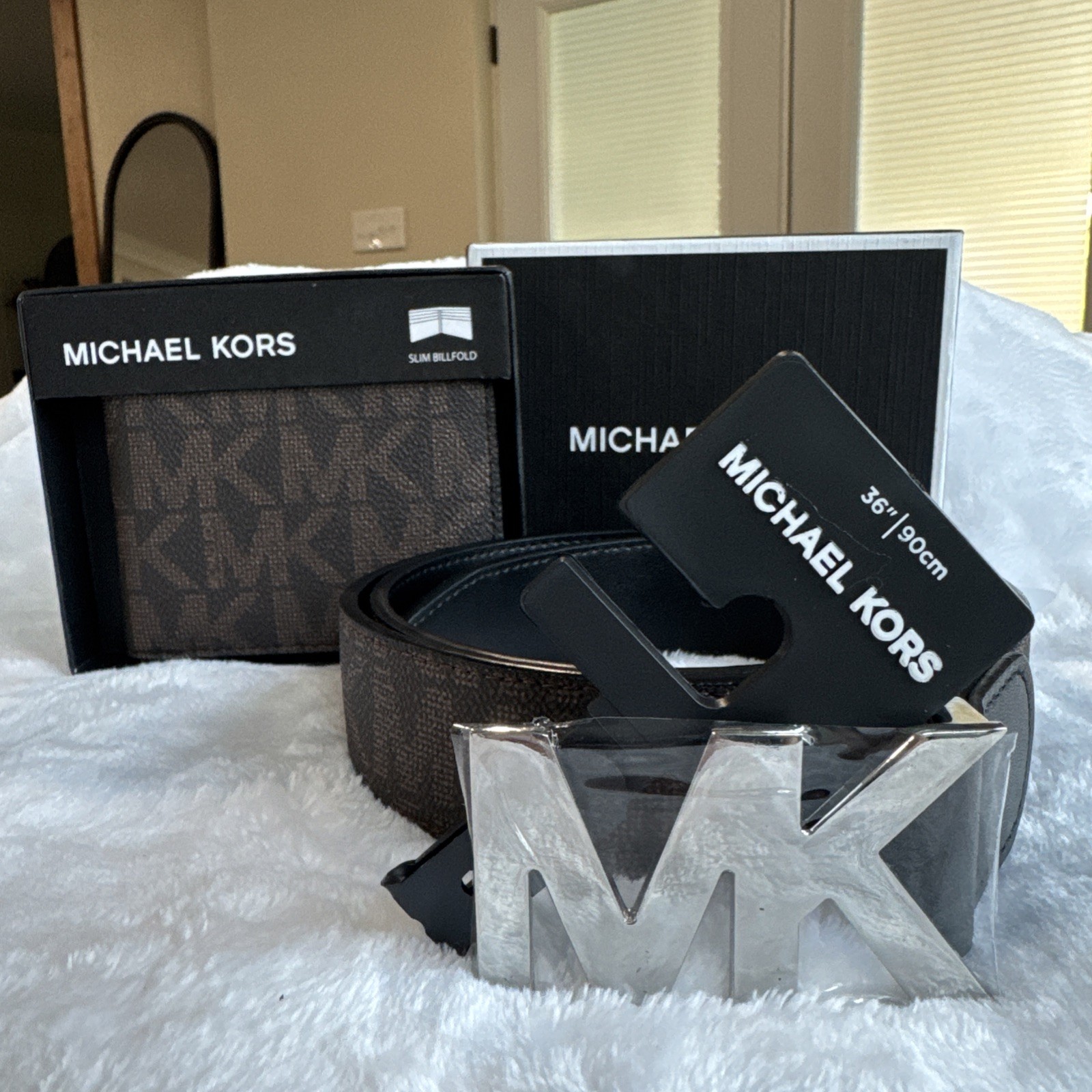 Michael Kors Mens Belt size 36 and Wallet Set Brown Signature Logo