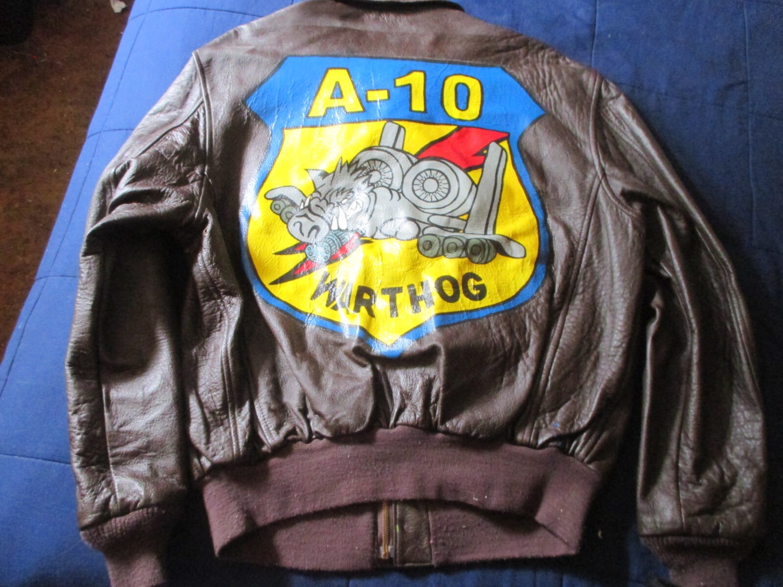 DESERT STORM /MODERN A-10 WART HOG PAINTED /PATCHED LEATHER FLIGHT JACKET 46L