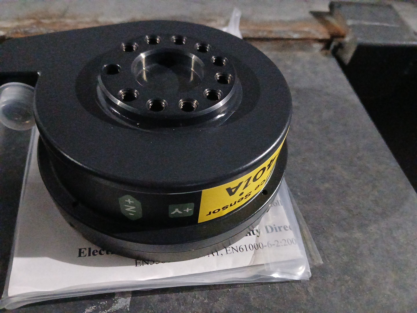 FANUC ***-*-*--***FS-40iA** Laser Vision Sensor** NEW in pkg W/Software
