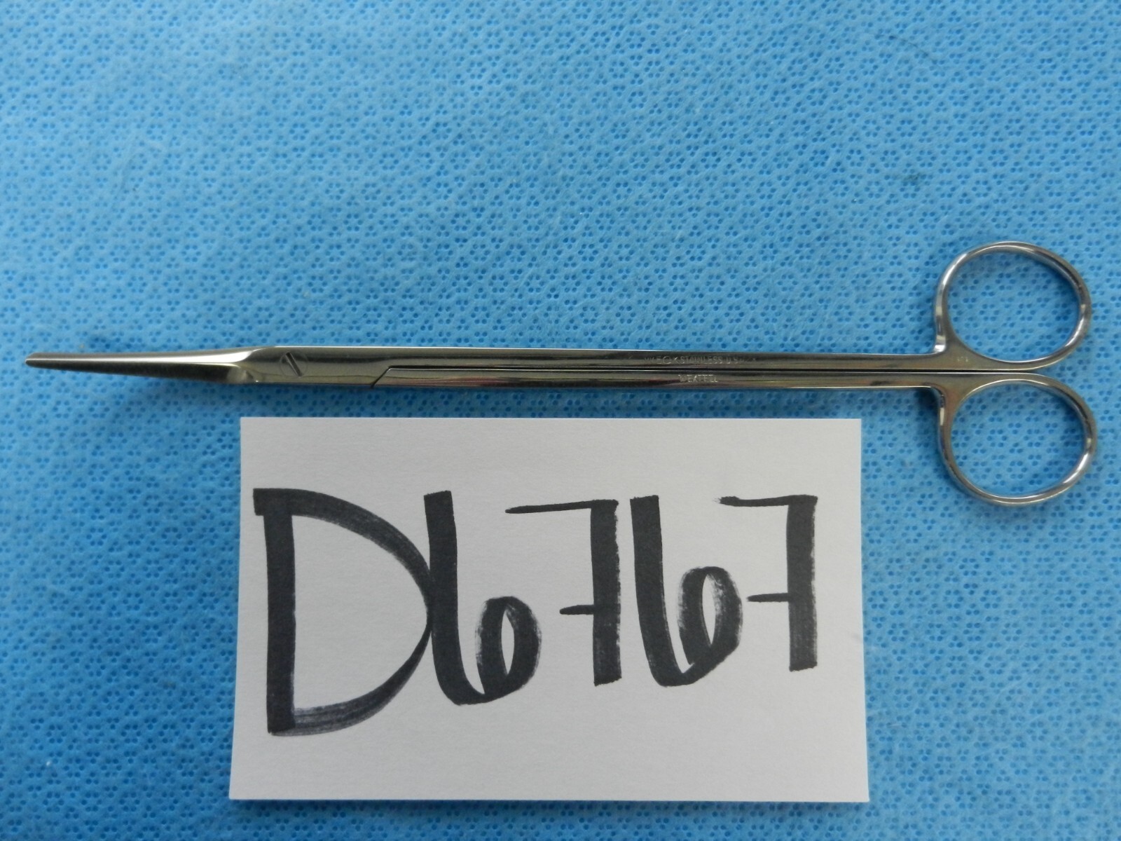 D6767 Weck Boettcher Curved ENT Surgical Tonsil Scissors Approx. 21.5cm