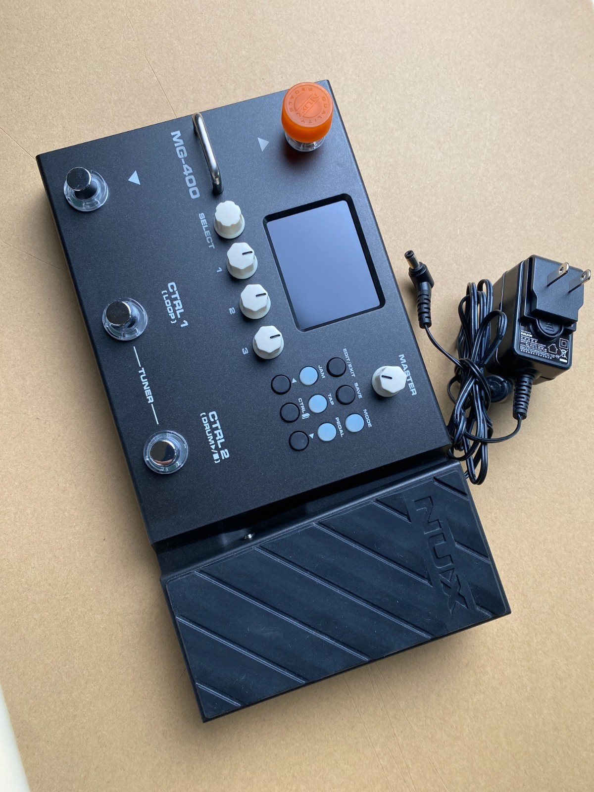 NUX MG-400 Dual DSP Modeling Guitar and Bass Effect Processor Pedal Black
