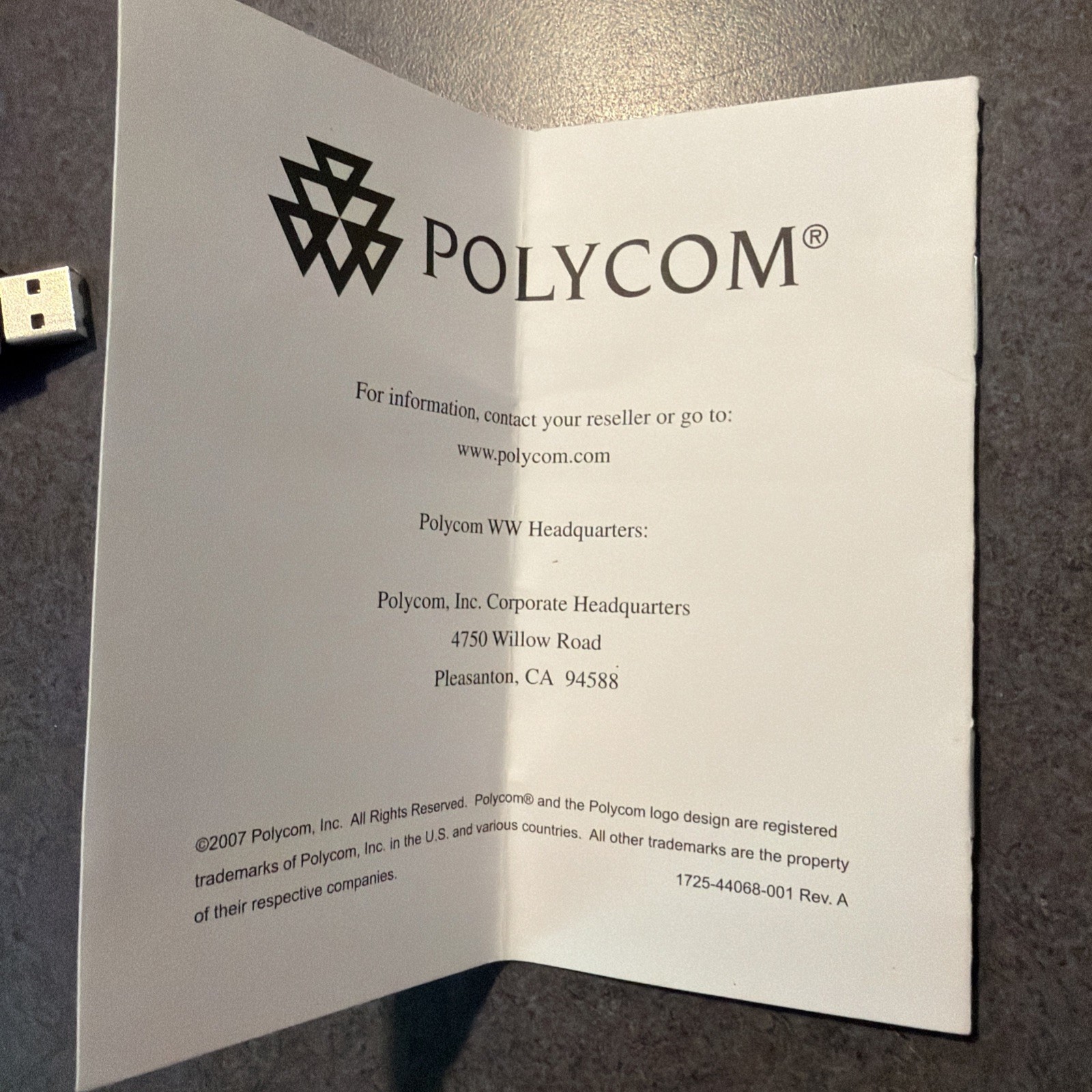 Polycom Communicator CX100 USB Desktop Speaker Phone Microphone W/ Case