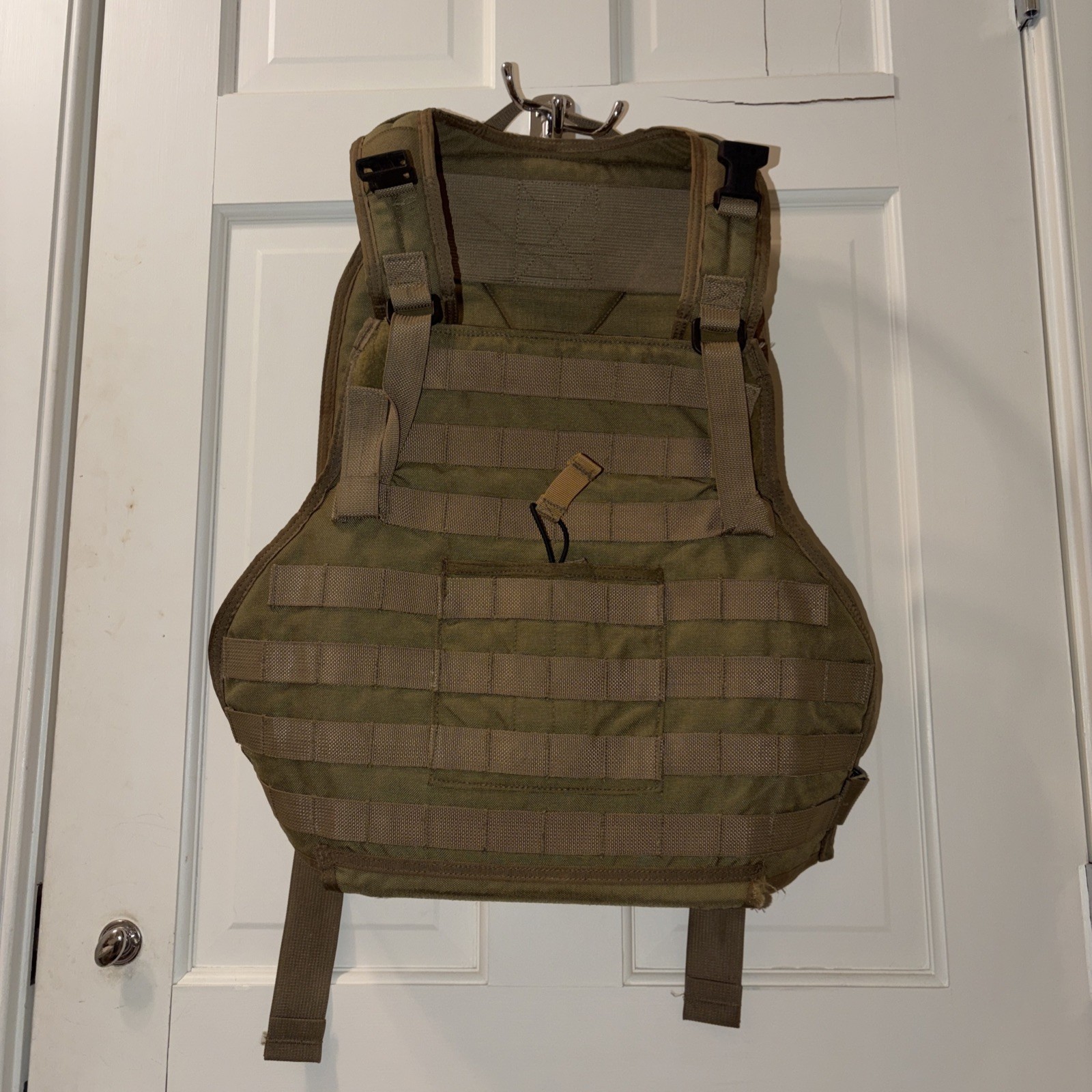 Eagle Industries MBSS (Maritime Ballistic Survival System) Carrier Excellent