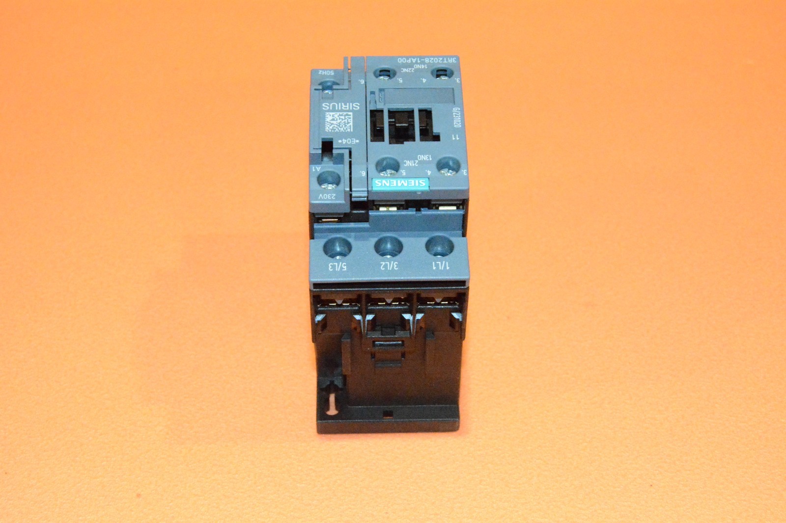 Siemens 3RT2028-1AP00 Contactor Contactor