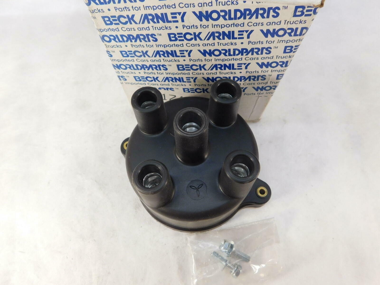 Distributor Cap for HONDA  Accord  Prelude  Beck/Arnley 174-6862