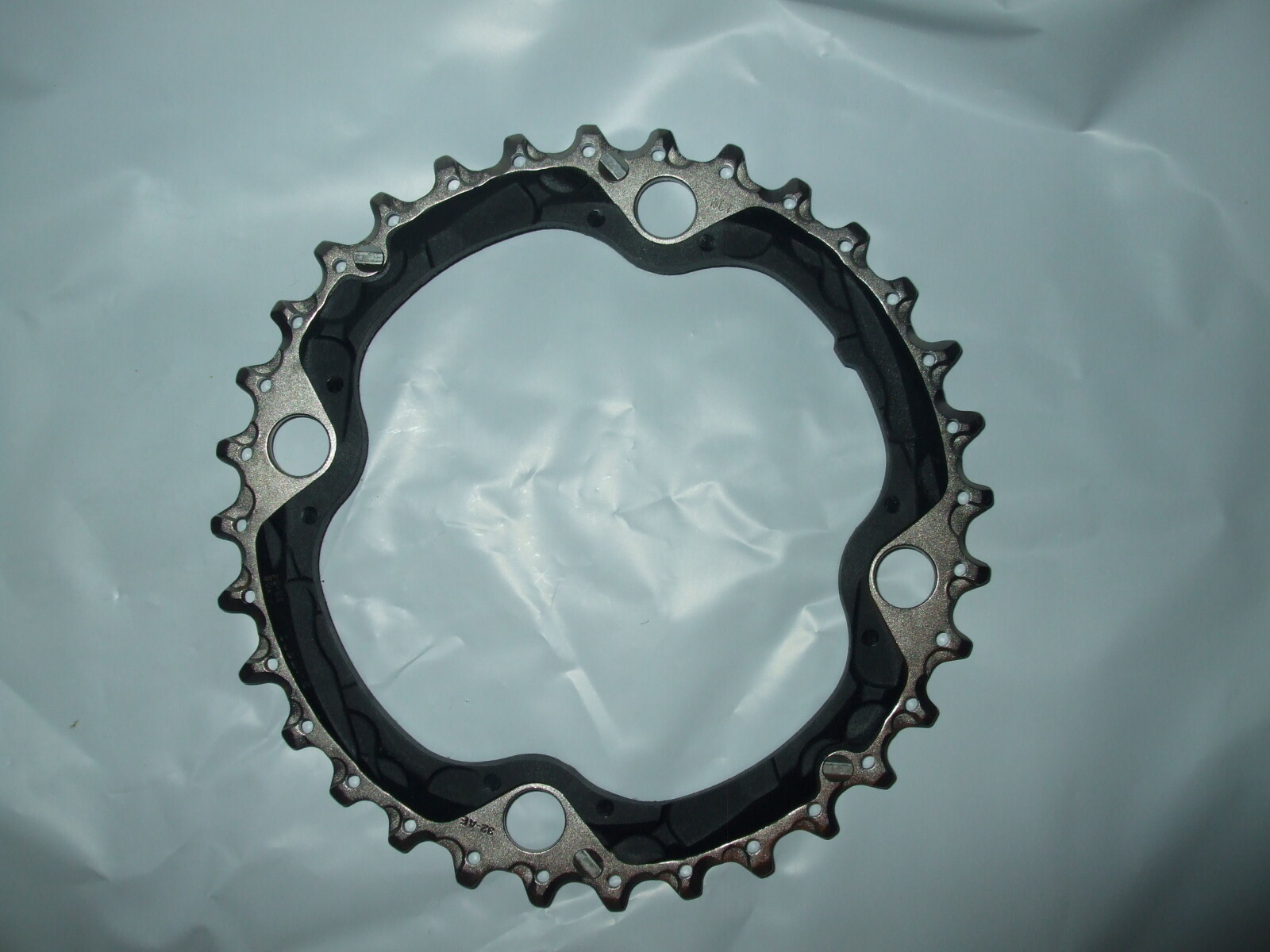 NEW - Shimano 10-sp Chainring, FC-T521, 104BCD, 32T