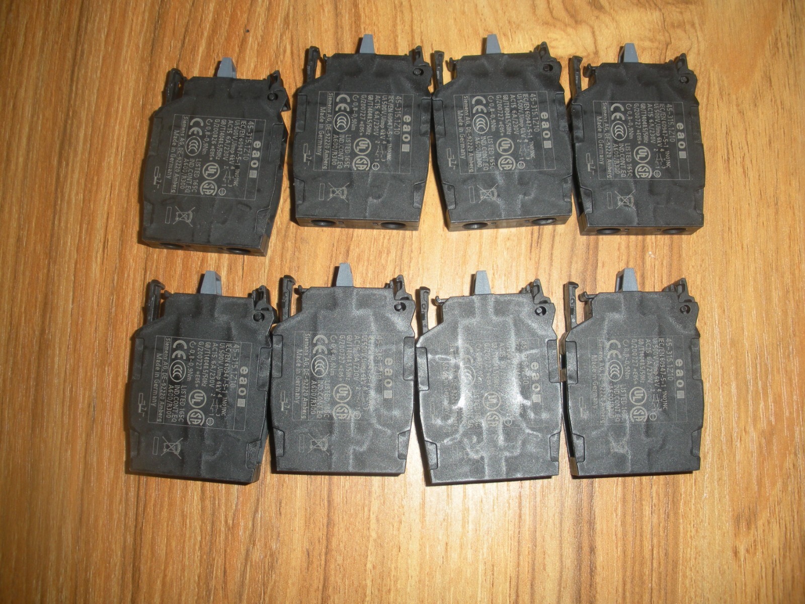 NEW, LOT OF 8, EAO 45-315.1Z10 CONTACT BLOCK, 6A/230V