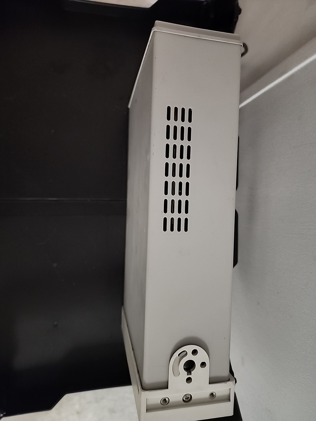 Agilent E4418B EPM Series Power Meter Untested