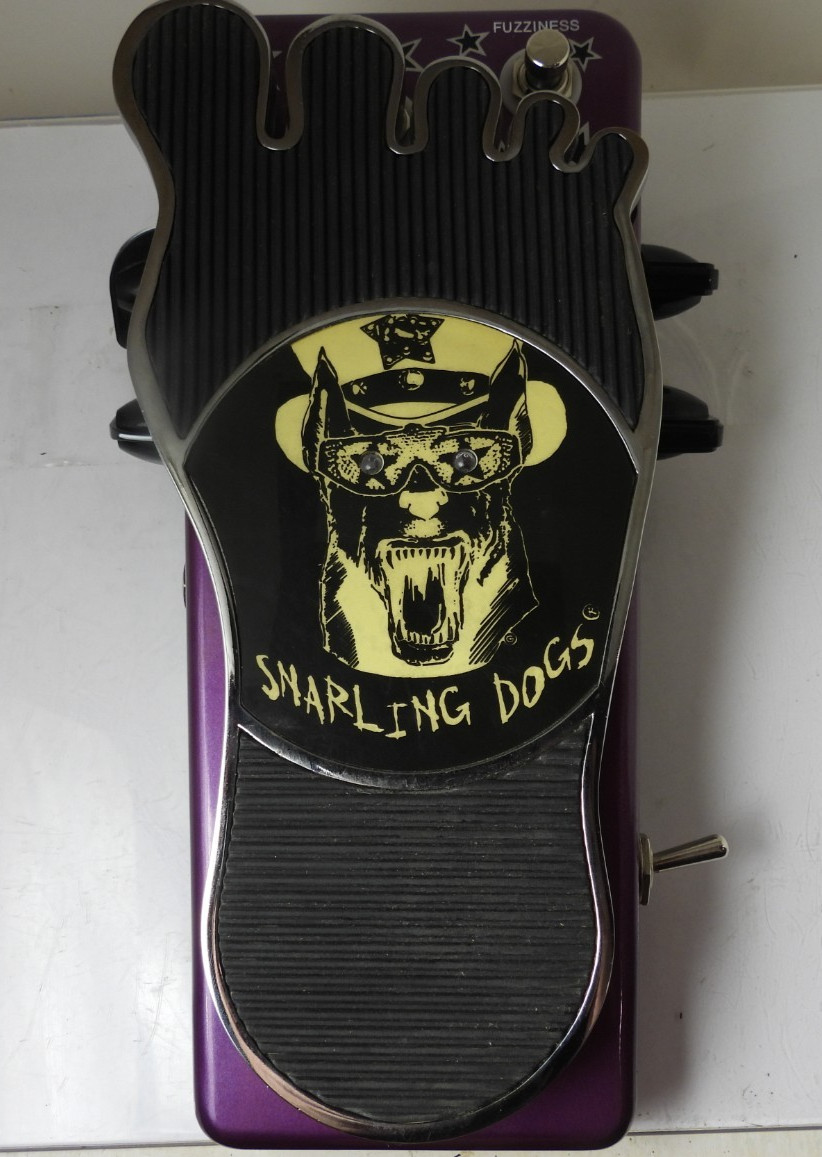 Snarling Dogs Bootzilla Bootsy Collins Signature Bass Fuzz Wah Effects Pedal