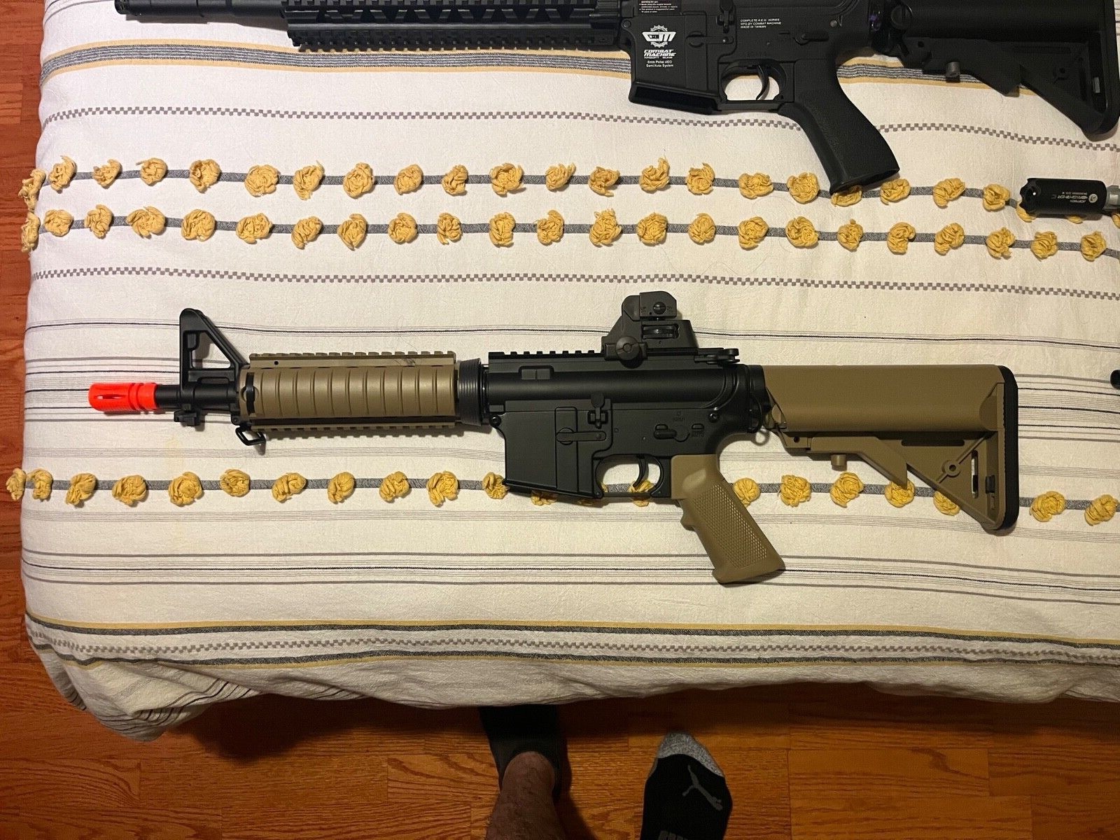 Airsoft Guns, BBs, vest, everything you need to play airsoft indoors or outdoors