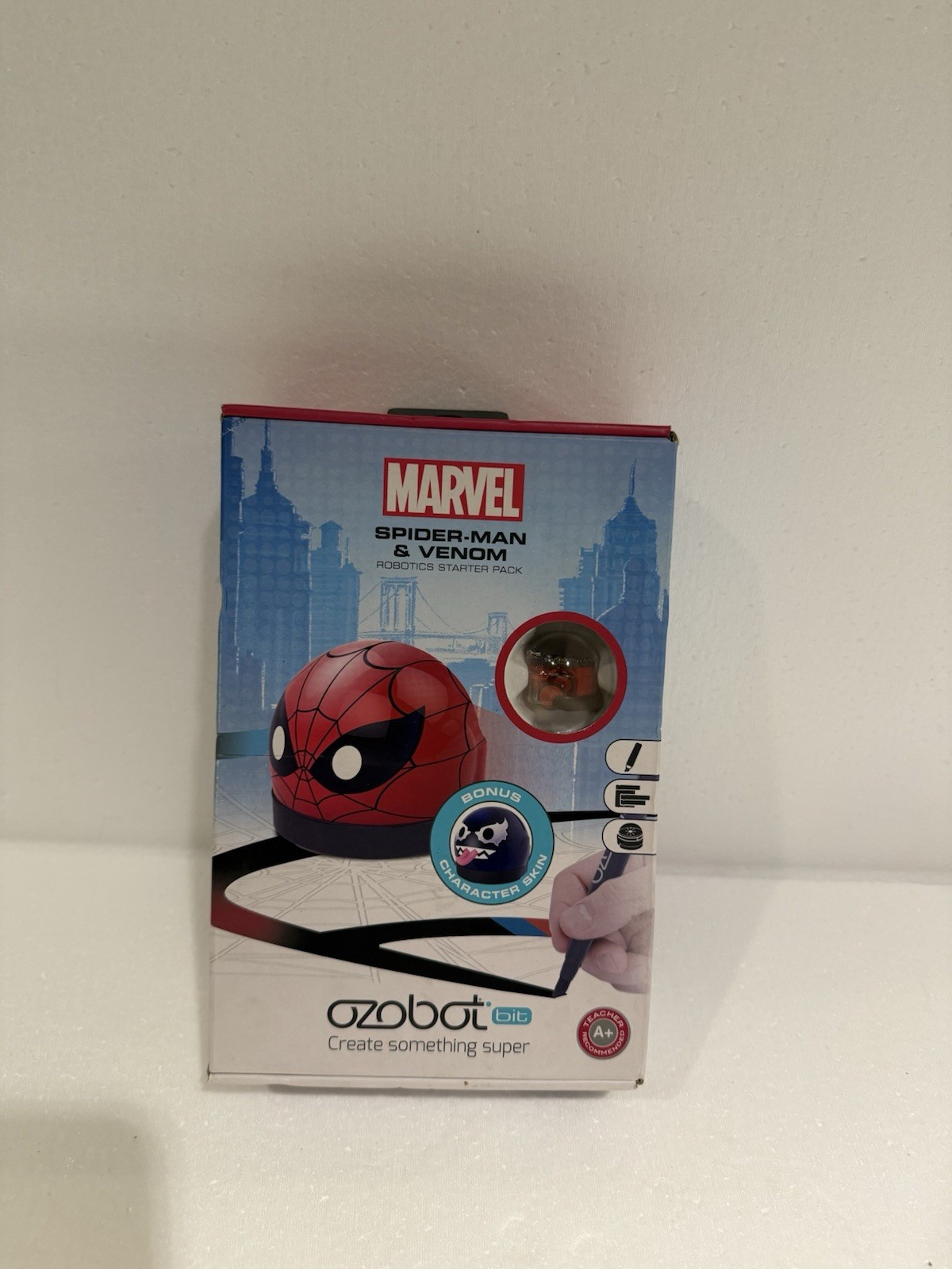 Ozobot Marvel Spider-Man & Venom Robotic Starter Pack Marvel