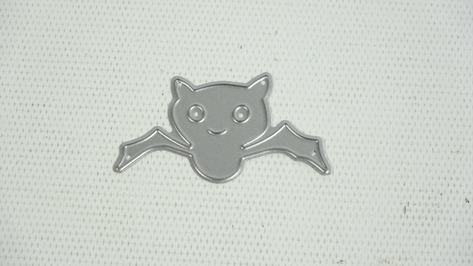 2017 Memory Box Whimsy Bat Halloween Craft Die 99876