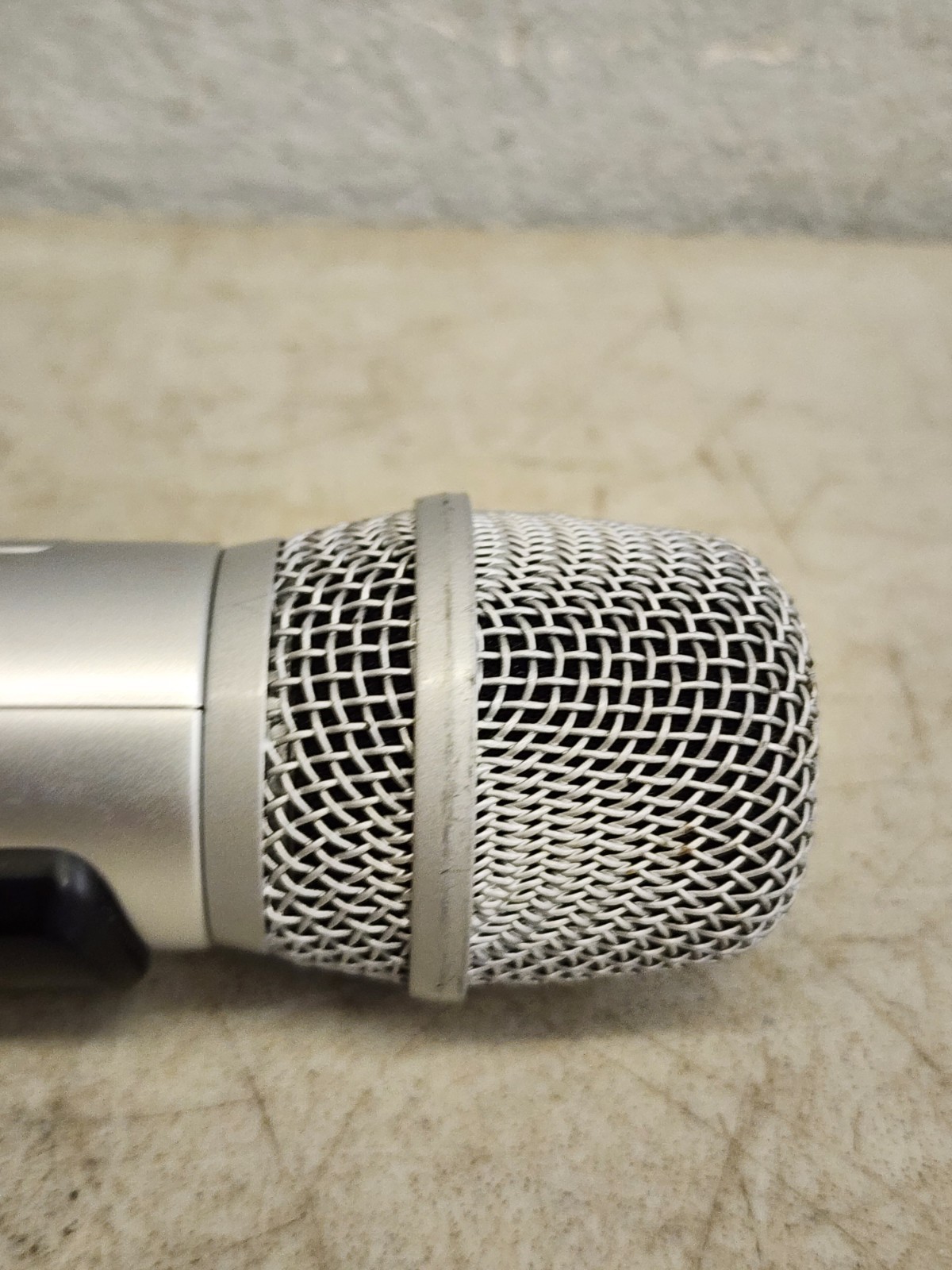 Magic Sing EX190 Wireless Karaoke Microphone only