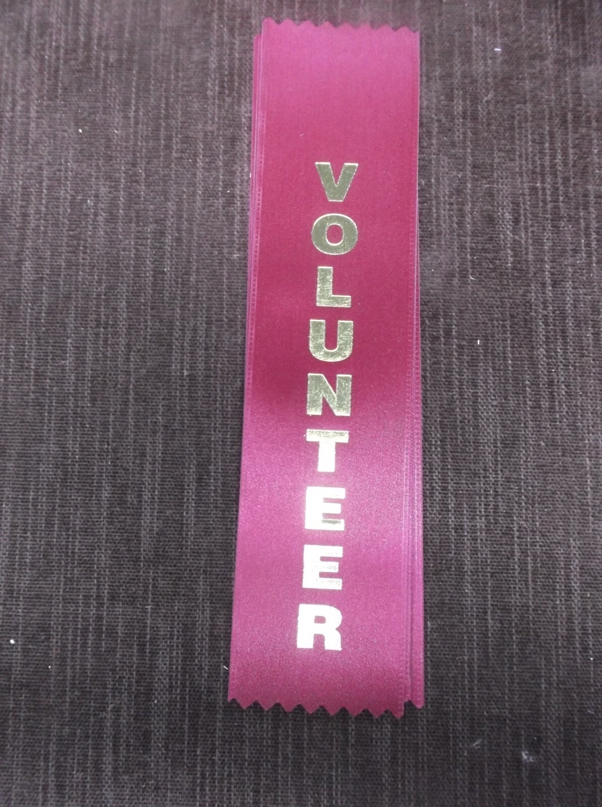 VOLUNTEER red ribbon with gold foil bold block letters lot of 9