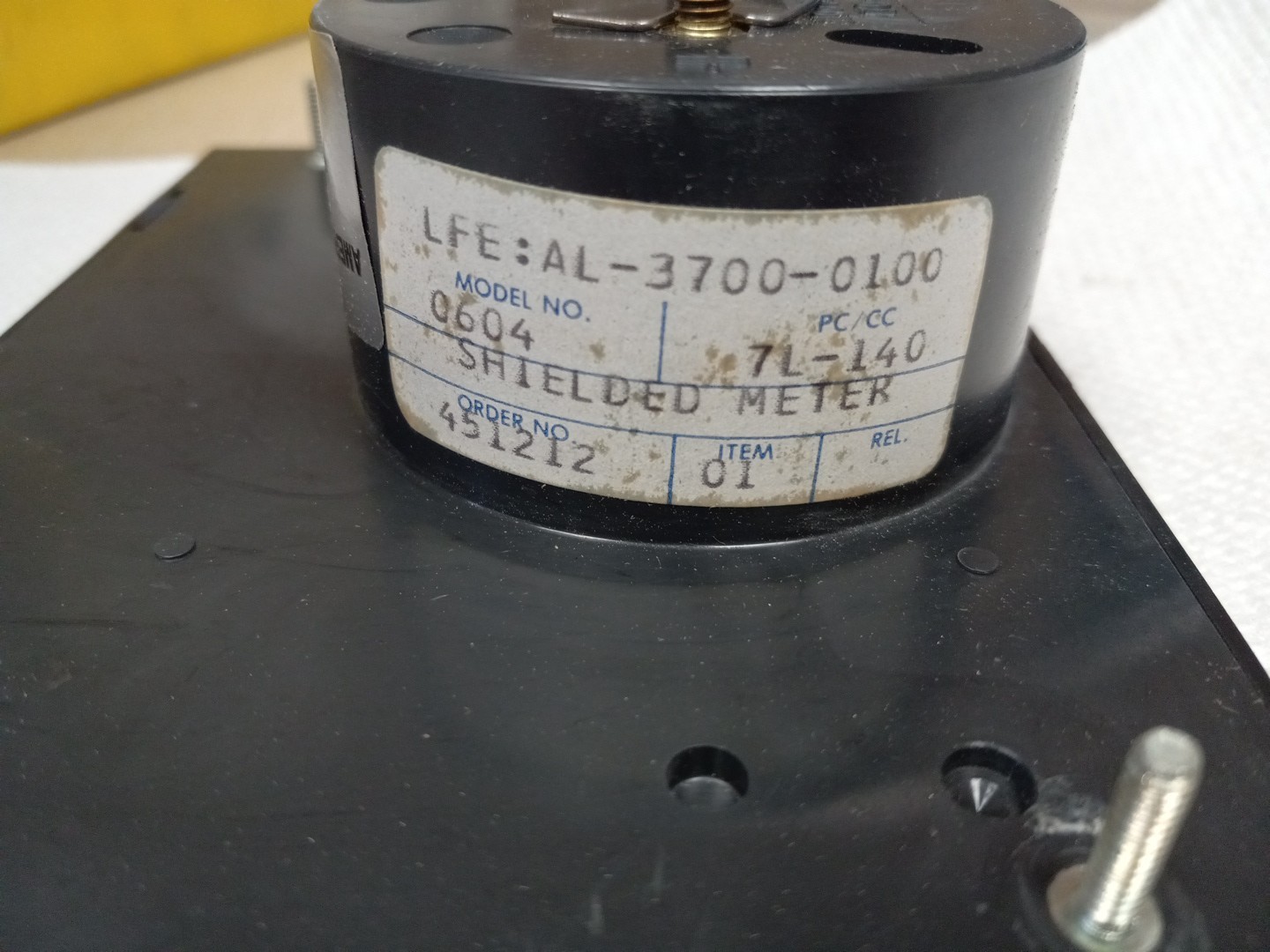 API 451212-01-00 AL-3700-0100 Analog Panel Meter