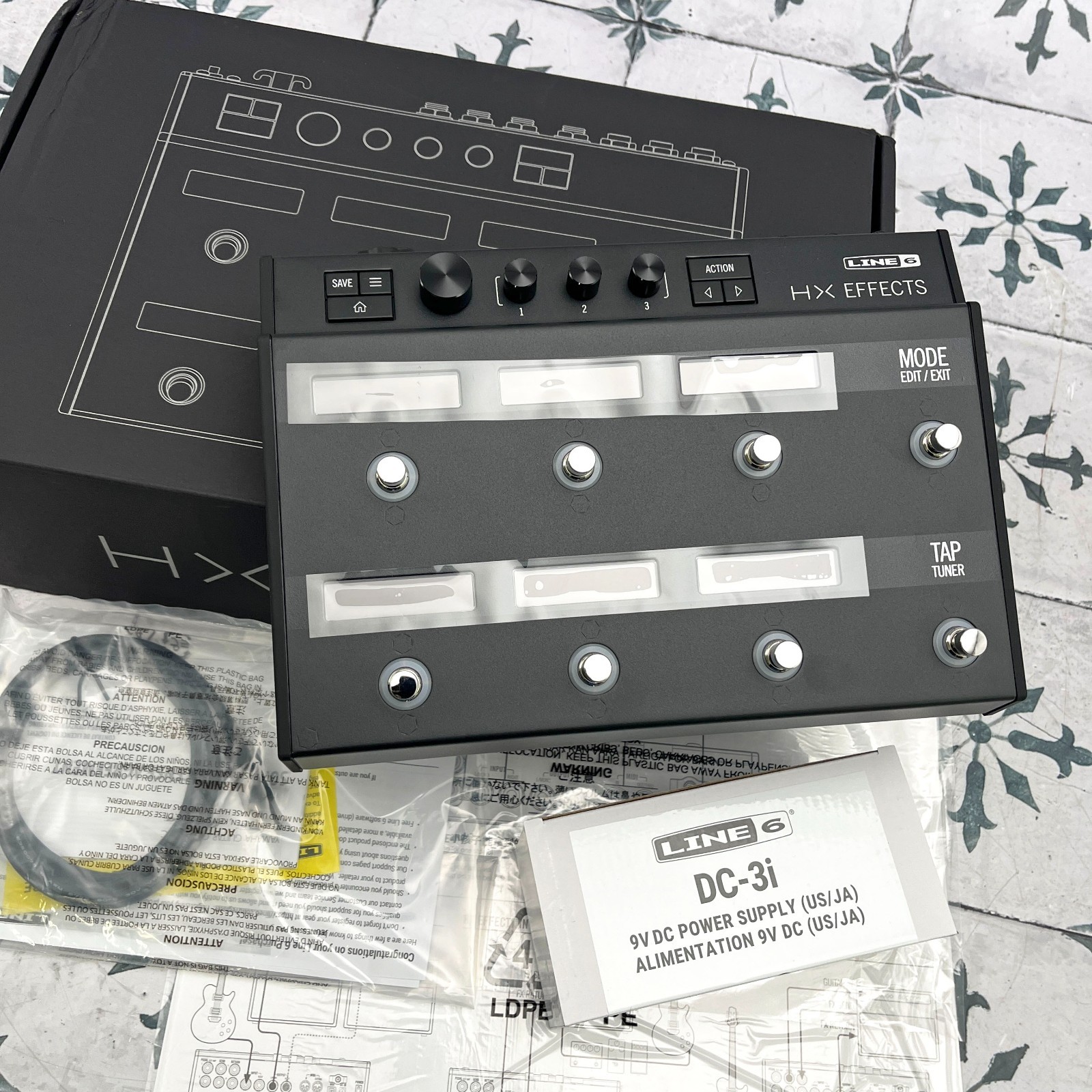 Line 6 HX Effects • MINT #5564