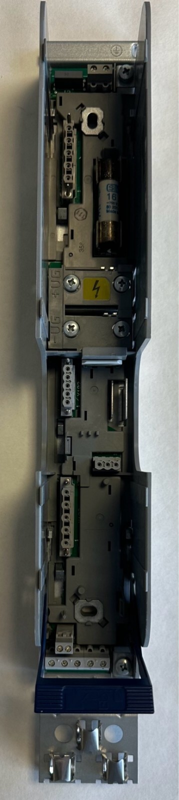 Lenze Backplane Multi Drive / HW Vers. 1A / E94AZPM0044N