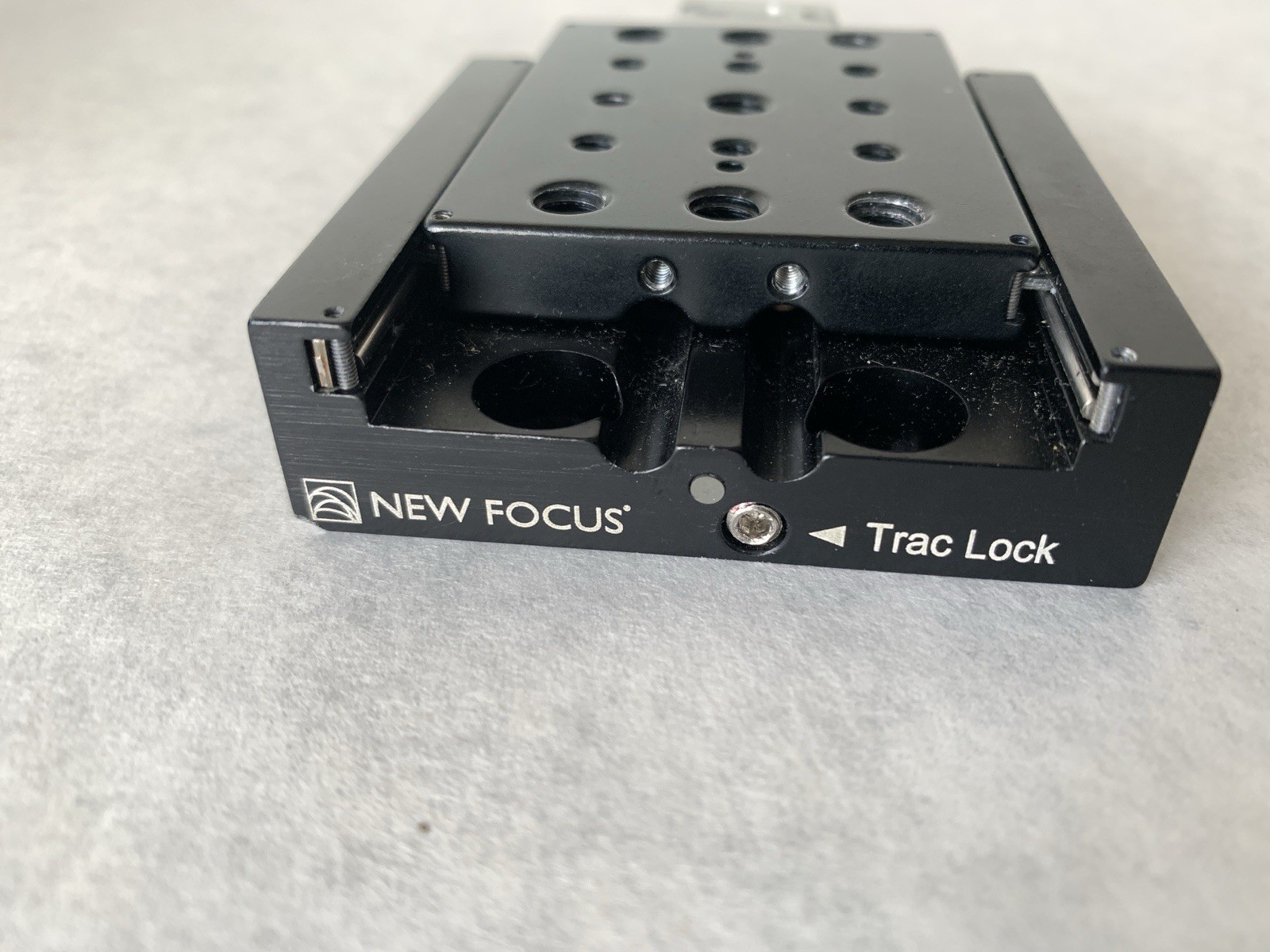 New Focus Newport 9064 X Linear Stage