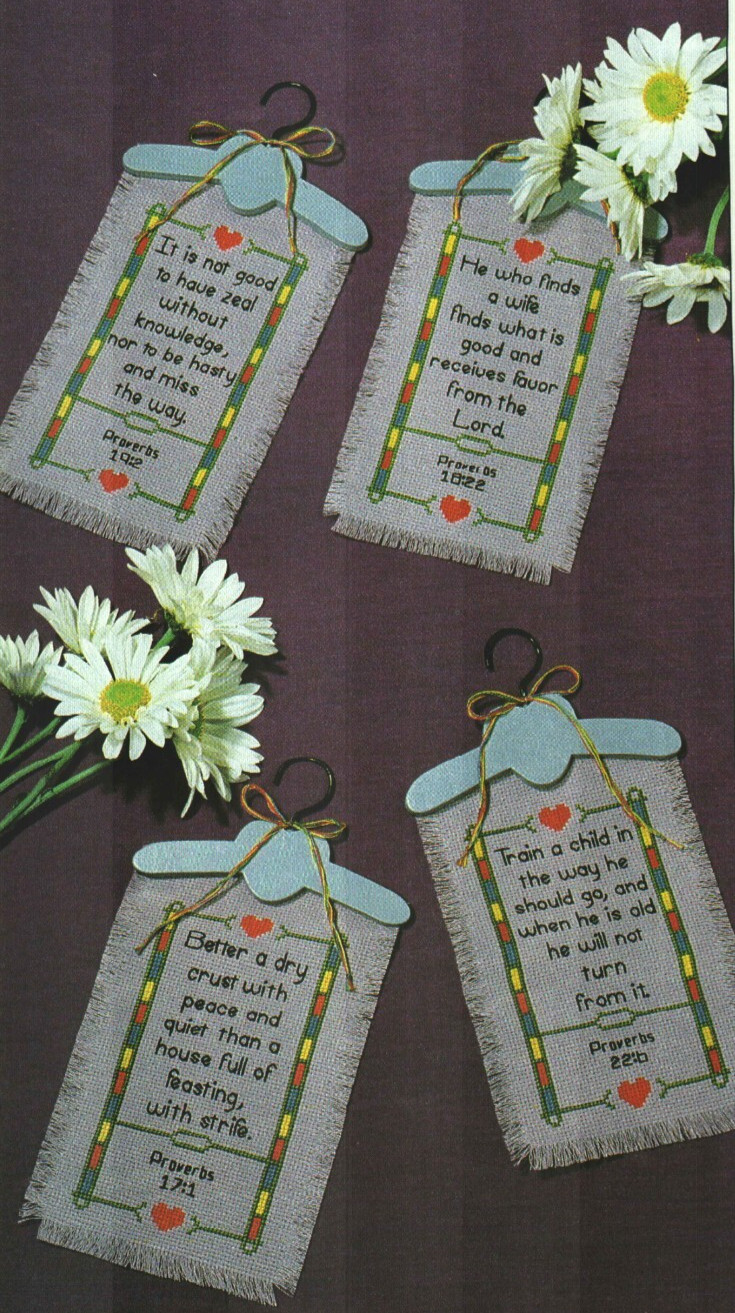 USED CROSS-STITCH PLUS MAGAZINE 18 UNIQUE PATTERNS MARCH 1994
