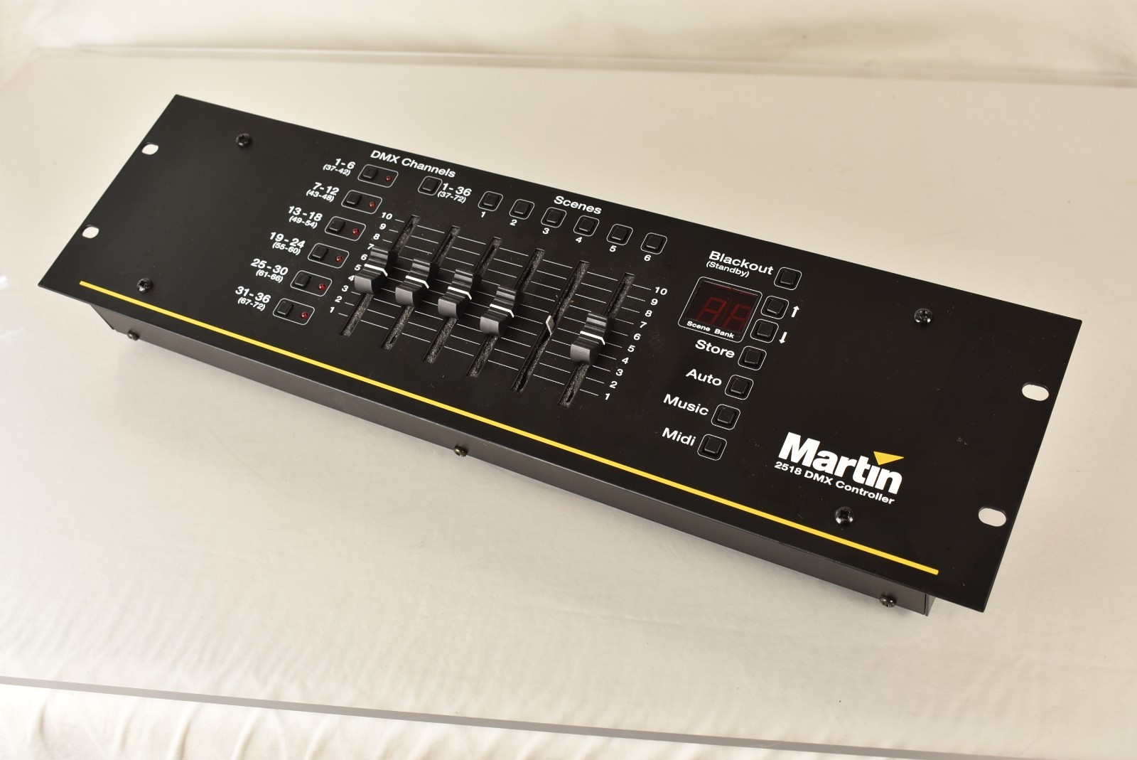 Rack Mount Martin 2518 DMX Lighting DJ Controller