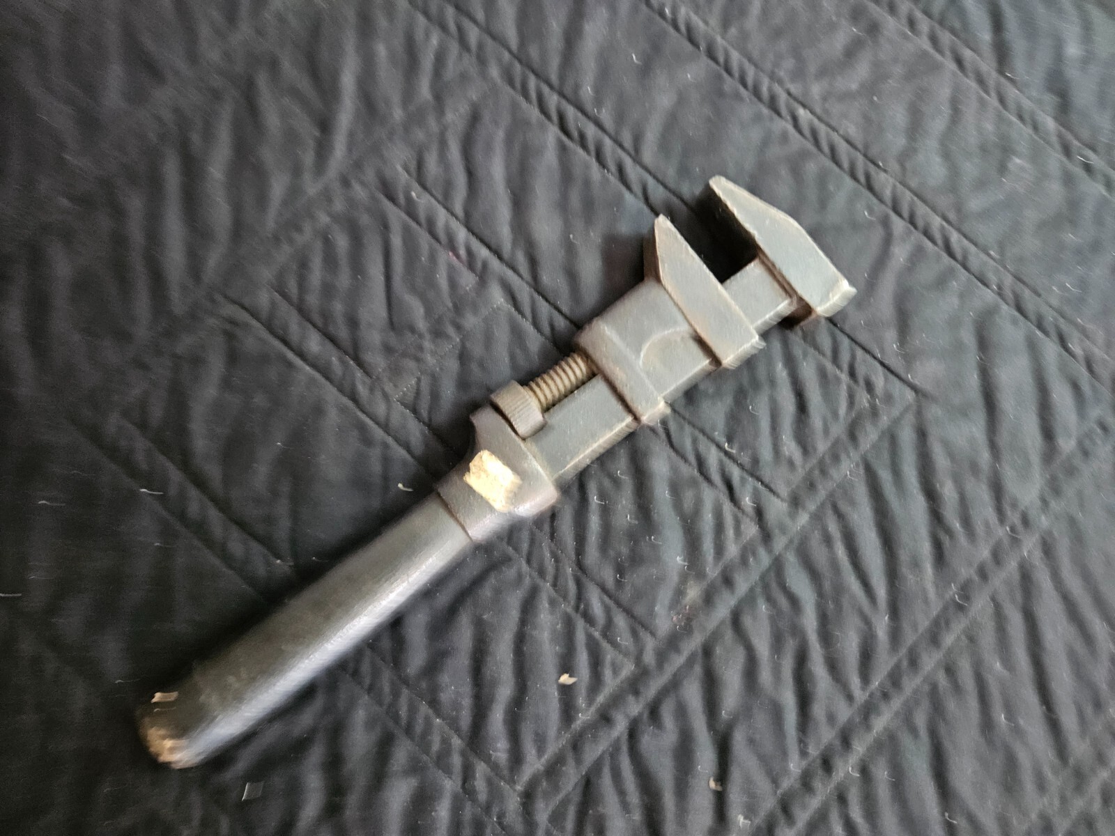 Antique Tools: Monkey Pipe Wrench ~ Wooden Handle ~ 12"