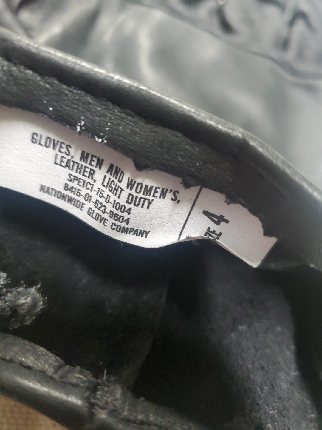 Light Duty Black Leather D3A Gloves USGI Size 4 ( Medium) NOS