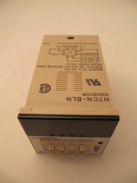 (NEW) Omron Counter Module (12-48VDC) H7CN-BLN
