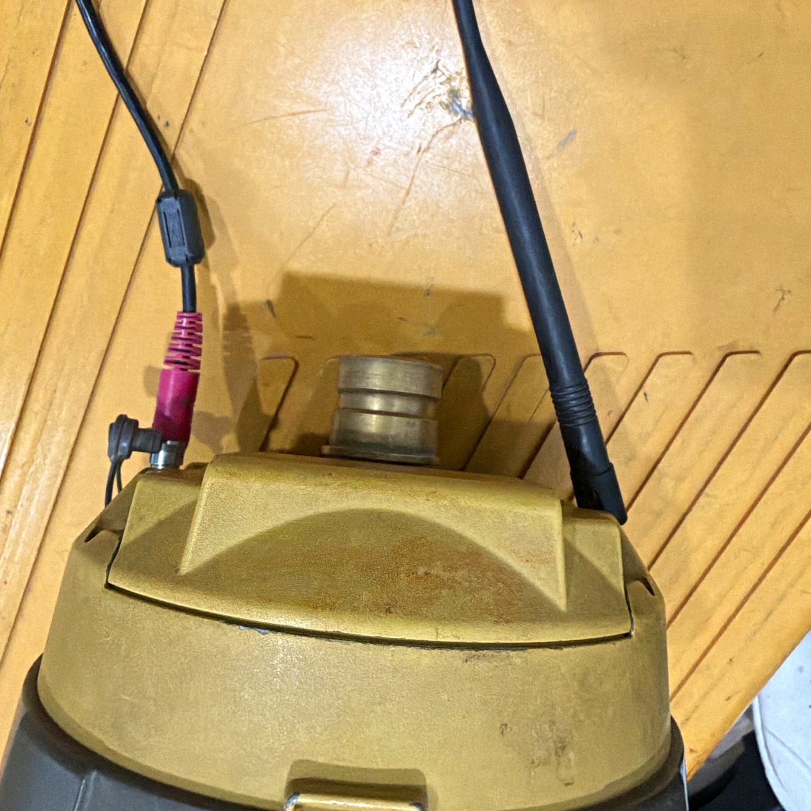 Topcon HiPer VR GNSS GPS Receiver Surveying Base Rover Unit MPN H915+