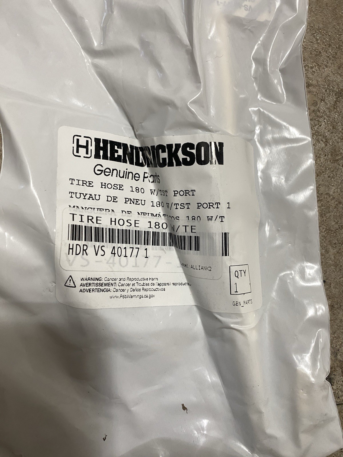 Hendrickson VS-40177-1 Tire Inflation System Hose Aluminum, Outer, 180 Degree