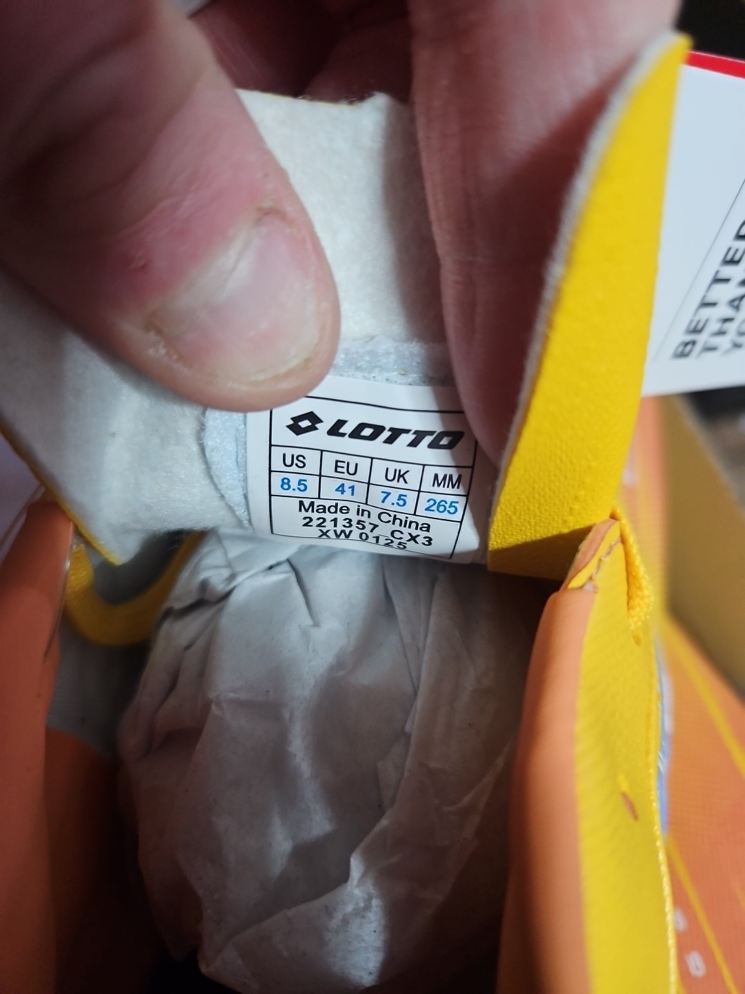 LOTTO Men’s SOLISTA 700 IX FG SOCCER Cleats Sz. 8.5 NEW YELLOW 221357-CX3