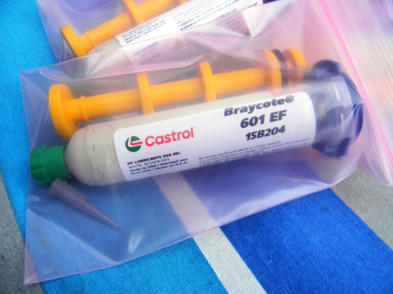 Castrol, Braycote 601 EF Grease, 2 oz Syringe, #15B204 (DOM: 10/10/25)
