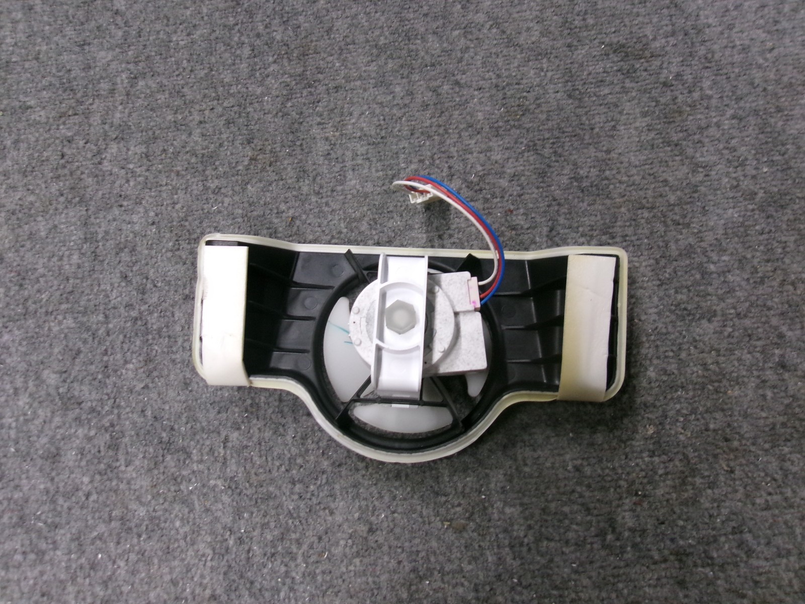 W11396715 WHIRLPOOL EVAPORATOR FAN