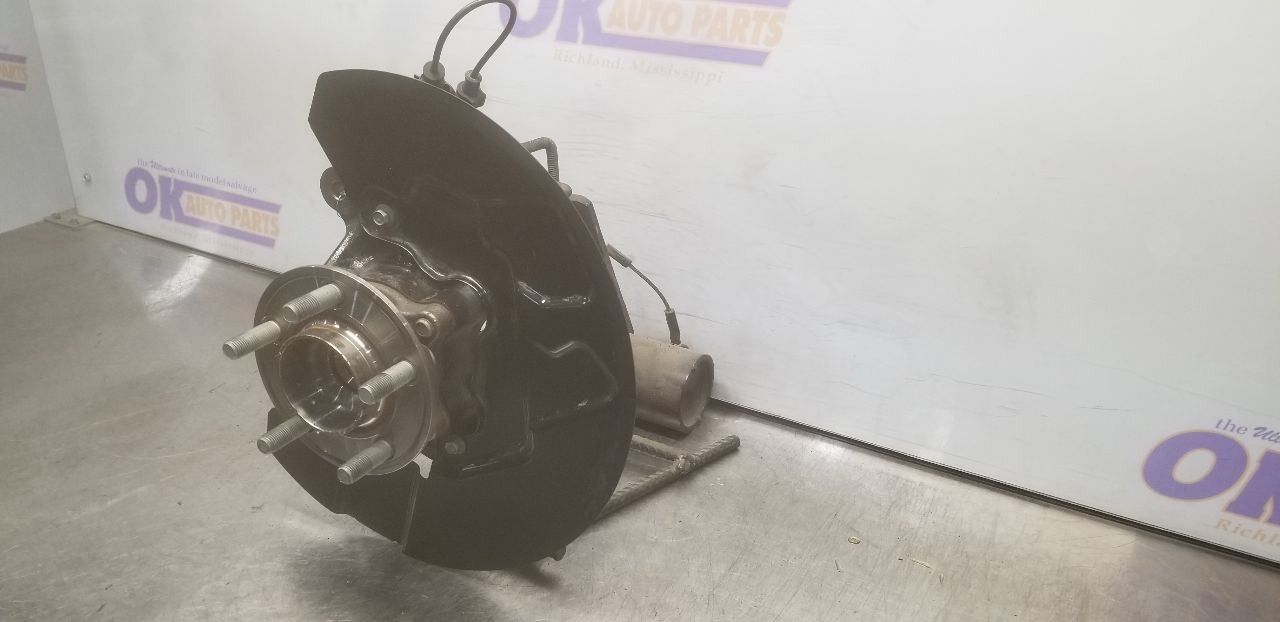 21 FORD MUSTANG GT SPINDLE KNUCKLE FRONT RIGHT PASSENGER