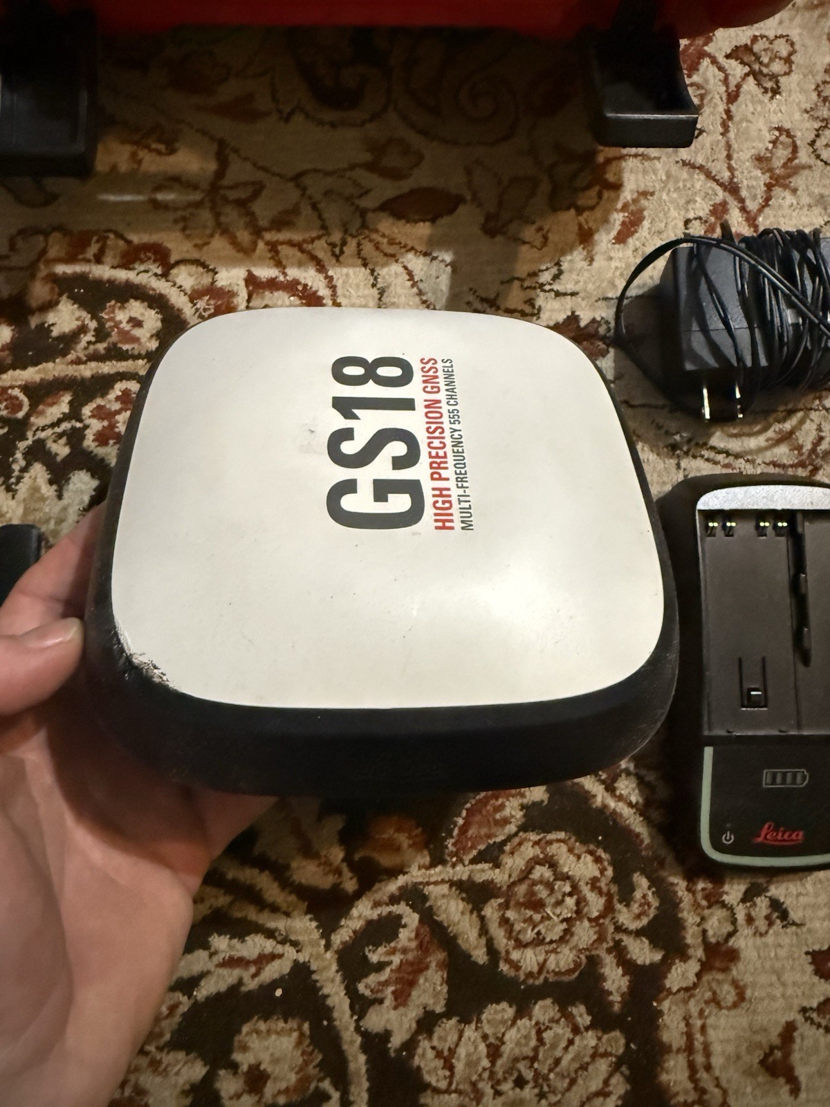 Leica GS18 I - GNSS RTK Rover - Visual Positioning - Tilt Compensation - i Image
