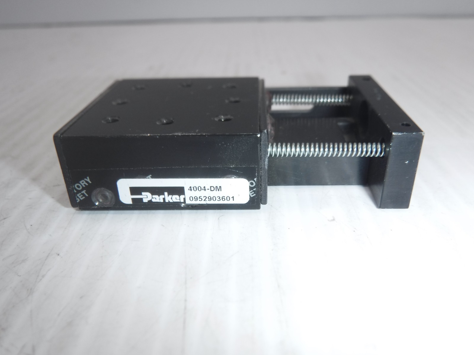 Parker 4004-DM Manual Linear Stage