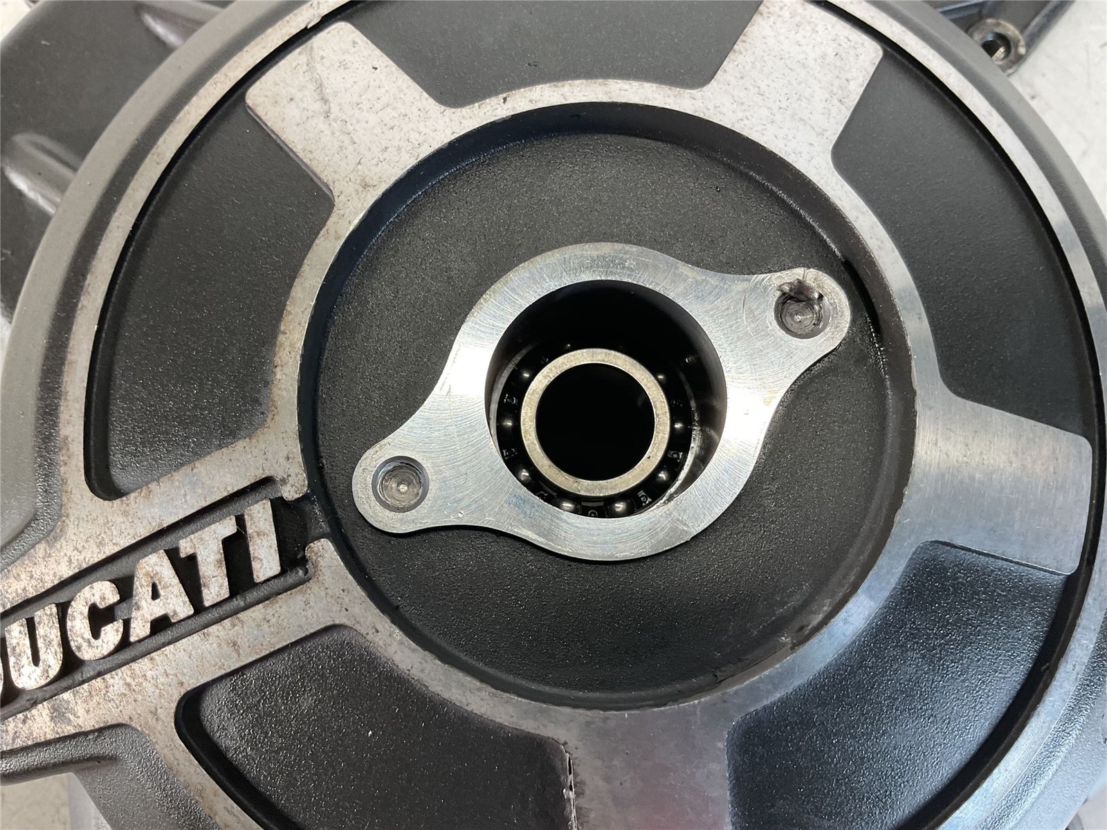 2016 DUCATI SCRAMBLER CLASSIC Left Engine Cover - 24221262A