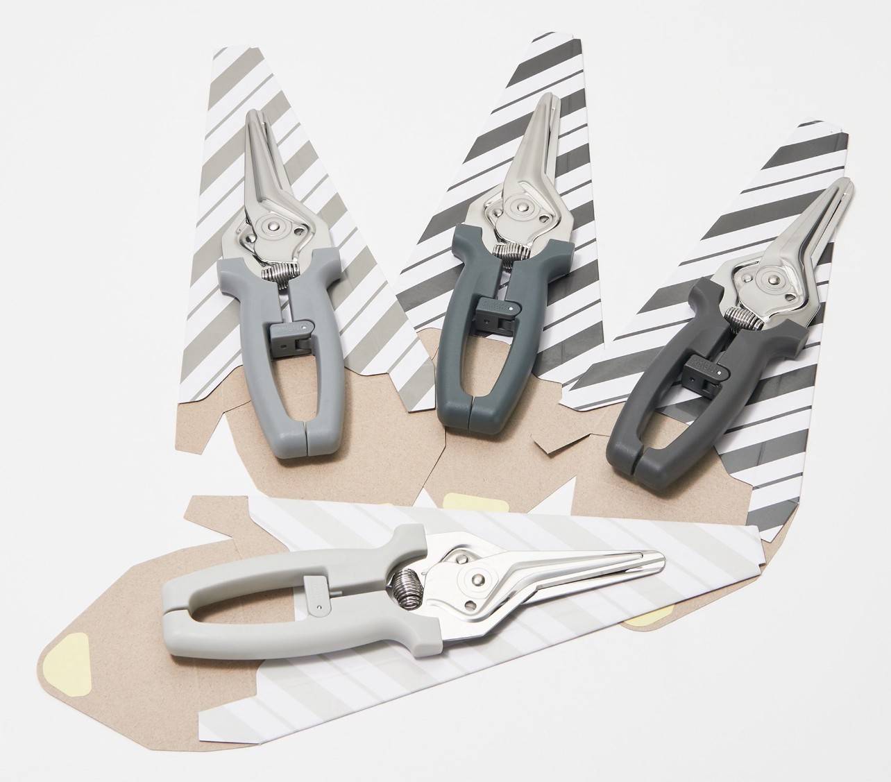 Kuhn Rikon Shears Set of 4 K52139 New QVC K52139 GREY SCALE