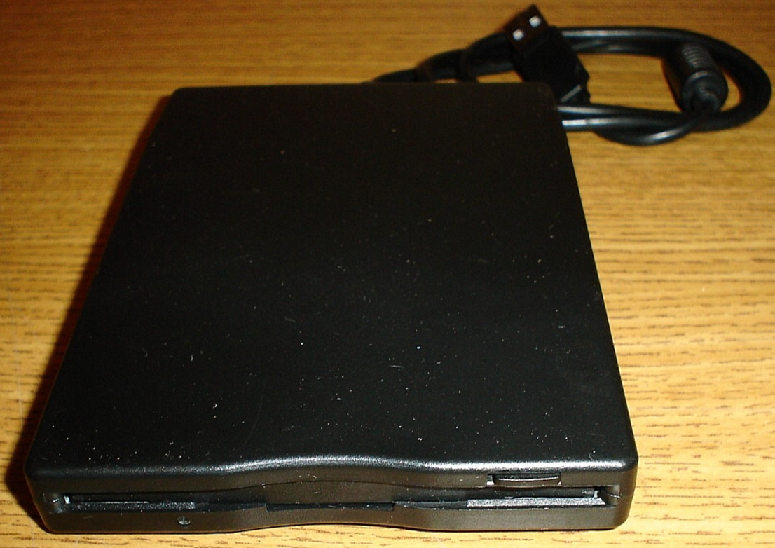 BYTECC BT-144 Slim USB Portable External Floppy Disk Diskette Drive 19303801-19