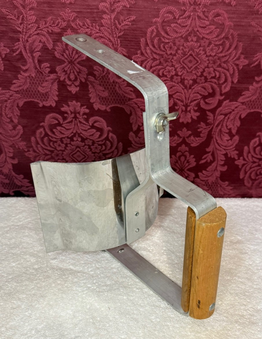 Lantern Adjustable Heat Reflector Shield with Wooden Handle ~ Pan Mfg. Co.