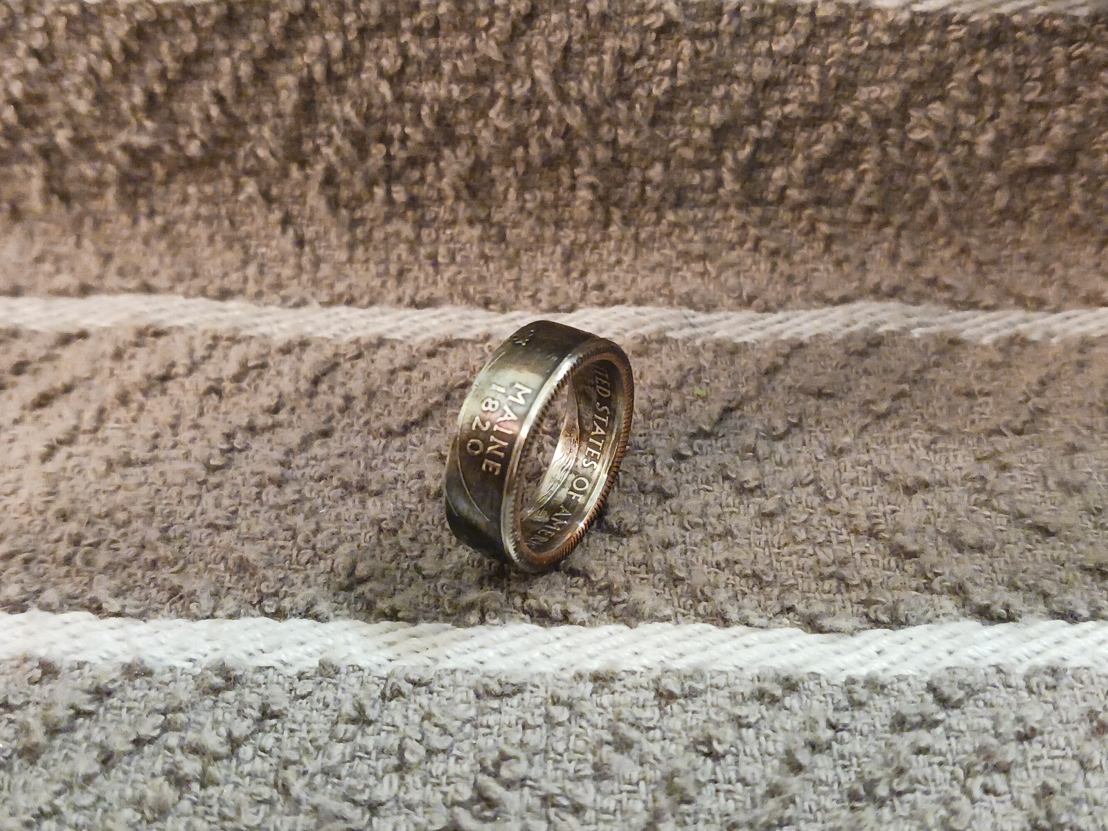 Maine Handcrafted Washington Quarters coin ring, size 6    2003 #2
