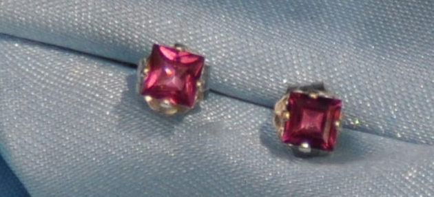 3MM SQUARE RED GARNET .925 STERLING STUDS