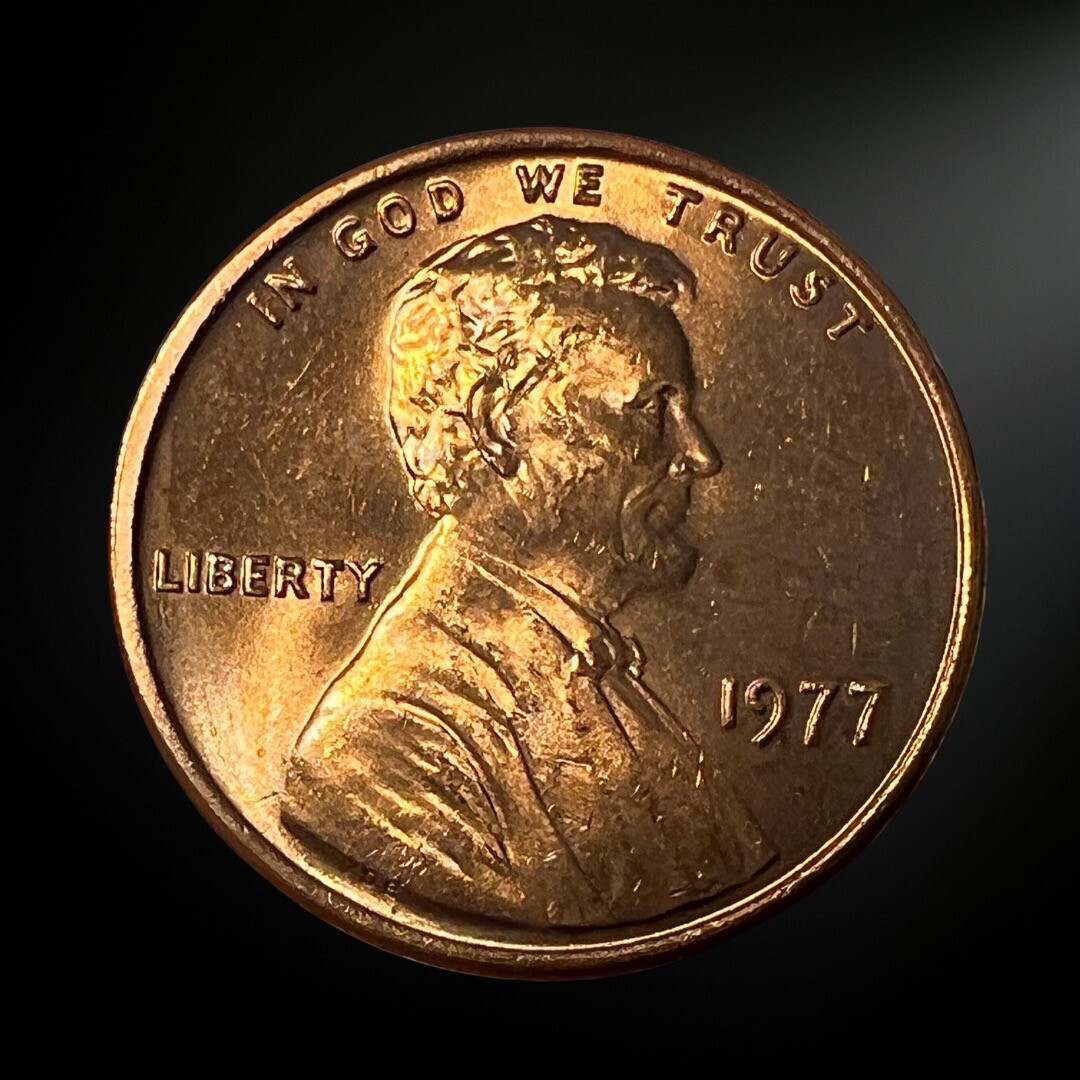 1977 Lincoln Memorial Penny BU RED Brilliant Uncirculated Philadelphia Mint