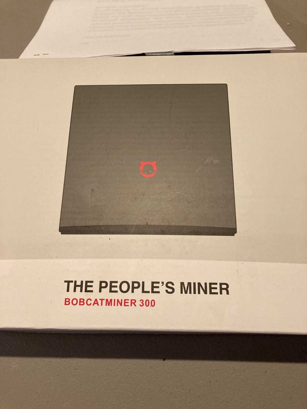 Bobcat Miner 300 Helium HNT Hotspot Never been used New