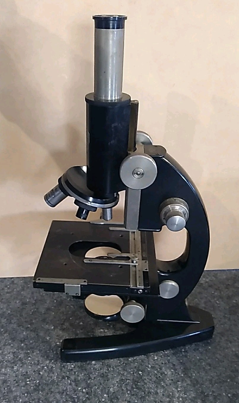 Antique Carl Zeiss Jena No. 245876 microscope and original box Germany