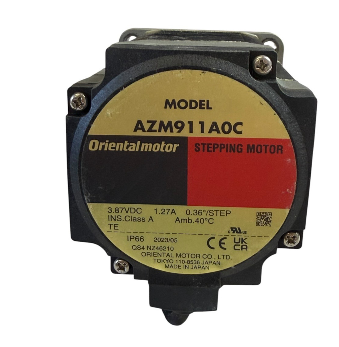 Oriental Motor AZM911A0C Stepper Motor IP66 3.87VDC 1.27A  Made in Japan (USED)