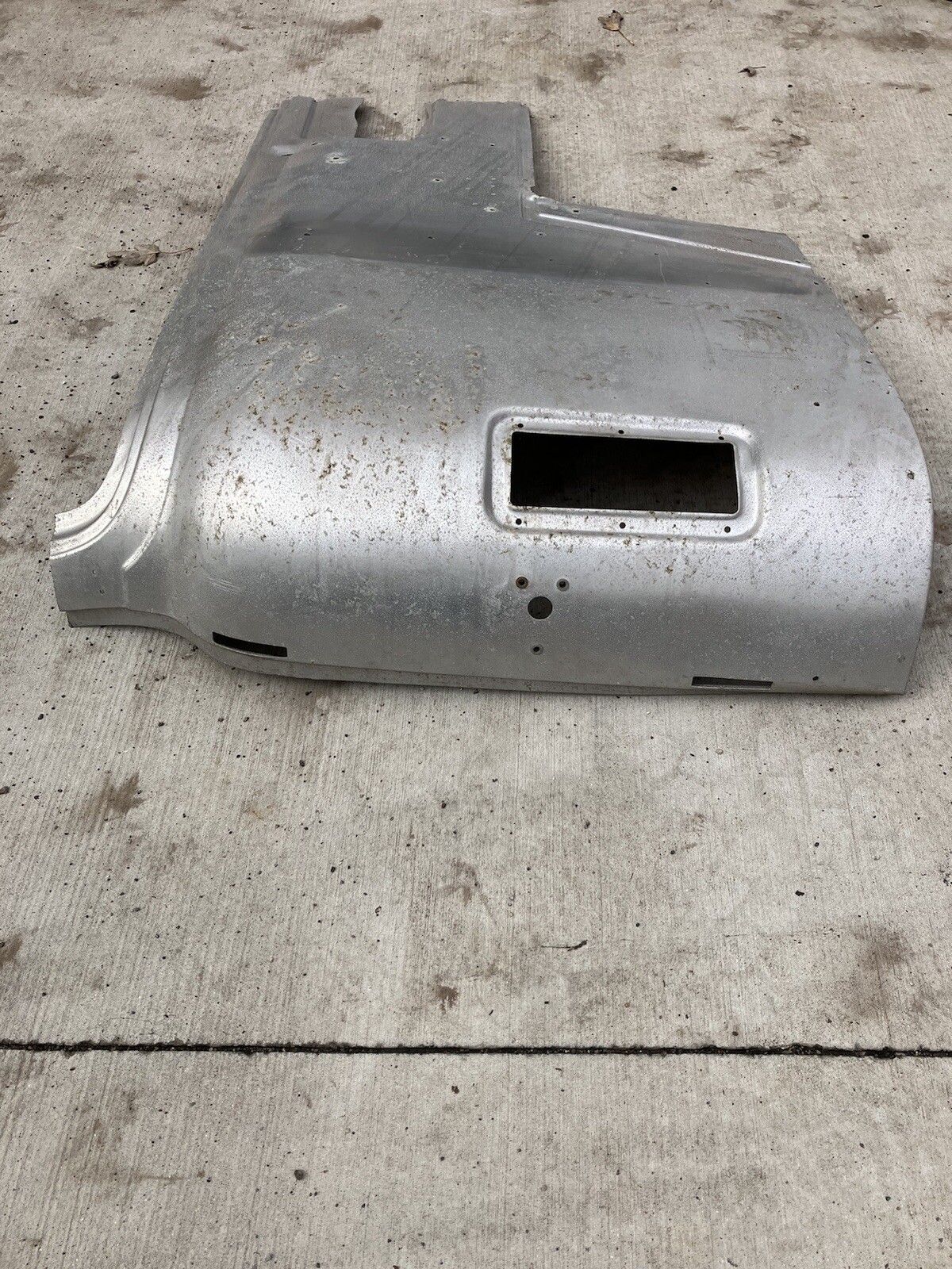 NOS International Cabover Front Grill Body Panel Cab Over 4070 4070A