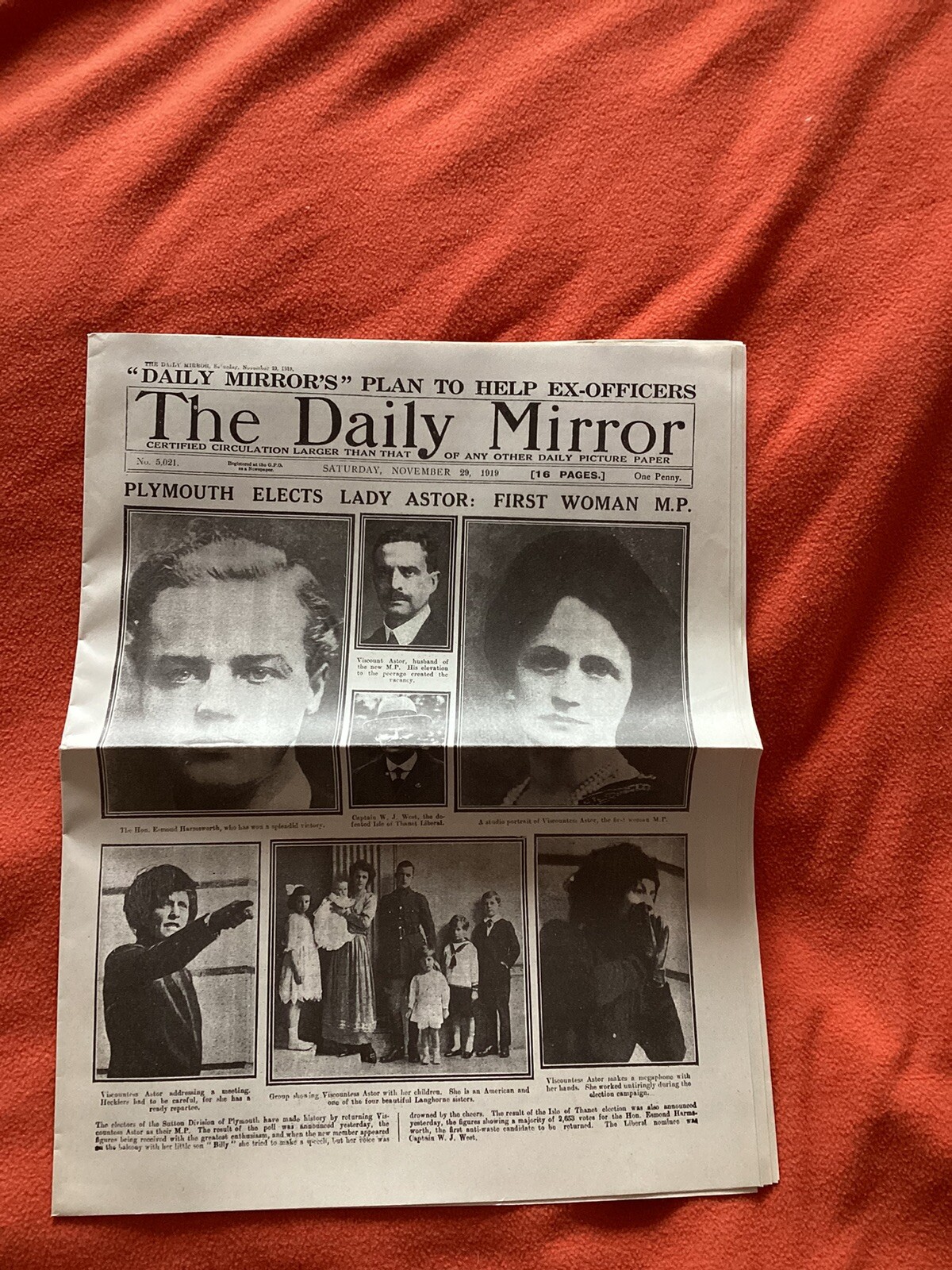 Lady Astor First Woman MP Mirror November 29 1919 REPRINT Newspaper